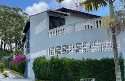 Sobrado com 4 dormitórios à venda, 215 m² por R$ 780.000 - Jardim Las Vegas - Santo André/SP