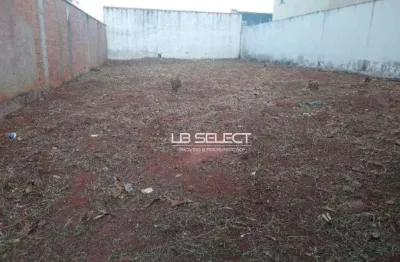 Terreno no bairro santa mônica com 360 metros quadrados.