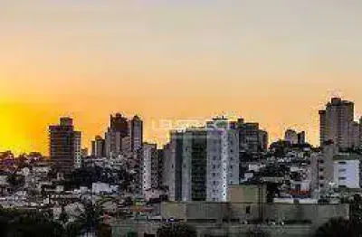 Terreno no bairro roosevelt com 820 metros quadrados.