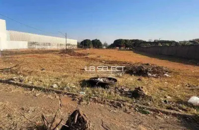 Terreno no bairro industrial com 3.467,65 metros quadrados.