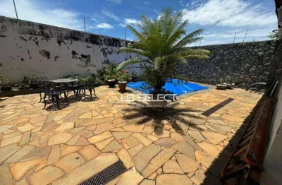 Casa com 4 dormitórios à venda, 240 m² por r$ 850.000,00 - brasil - uberlândia/mg