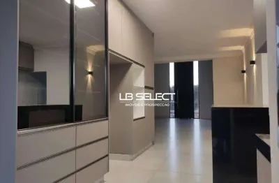 Casa no condomínio alphaville i com quatro suítes e varanda gourmet.