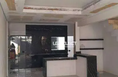 Casa no bairro jardim patrícia com três quartos e varanda gourmet.