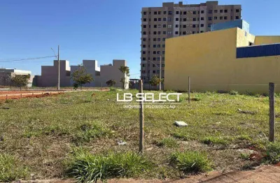 Terreno no bairro grand ville com 330 metros quadrados.
