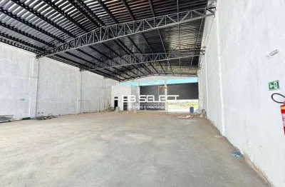 Galpão no bairro grand ville com 700 metros quadrados.