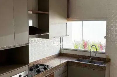 Casa no bairro nova uberlândkia com três quartos, uma suíte e va