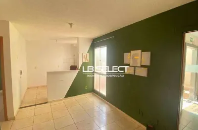 Apartamento térreo no bairro shopping park com dois quartos.