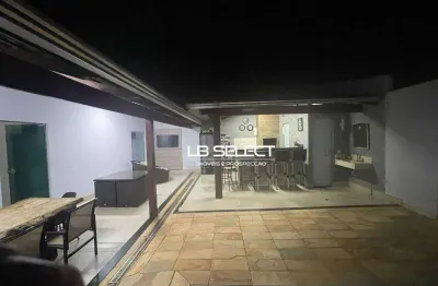 Casa com 3 dormitórios à venda, 200 m² por r$ 679.000,00 - jardim europa - uberlândia/mg
