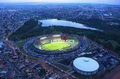 Terreno à venda na Avenida Ortízio Borges, Santa Mônica, Uberlândia