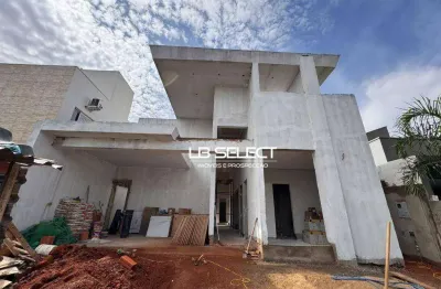 Casa no Condomínio Varandas Sul com três suítes, escritório com lavabo e varanda gourmet completa.