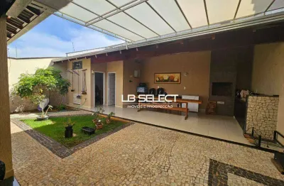 Casa com 3 dormitórios à venda, 178 m² por R$ 680.000,00 - Jardim Patrícia - Uberlândia/MG