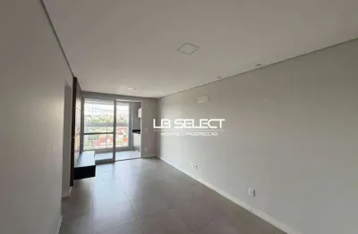 Apartamento no bairro Finotti com dois quartos, suíte e varanda gourmet.