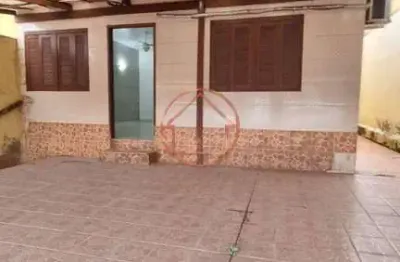 Casa com 2 quartos à venda na rua quarenta e um, 62, jardim algarve, alvorada por r$ 218.000