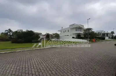 Terreno à venda em jurerê internacional, florianópolis  por r$ 7.500.000