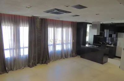 Apartamento à venda na Avenida Sagitário, 278, Alphaville, Barueri