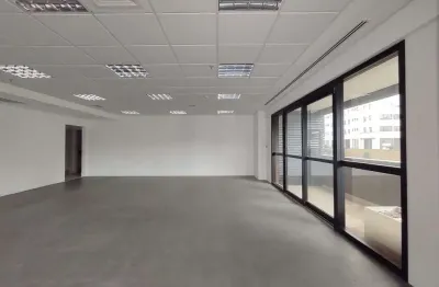 Andar Corporativo de 677,32m² para Locação – CEA Corporate Torres 1 e 2