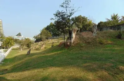 Terreno residencial à venda, Residencial Tamboré, Barueri.