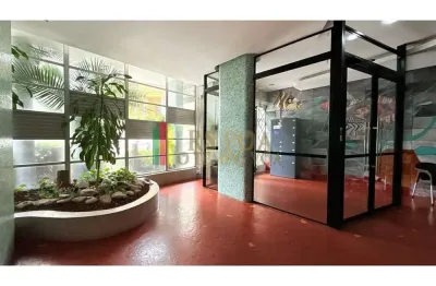 Apartamento com 2 quartos à venda na praça conde de porto alegre, 77, centro histórico, porto alegre por r$ 239.900