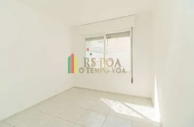 Apartamento com 2 quartos à venda na rua lasar segall, 335, são sebastião, porto alegre por r$ 235.000