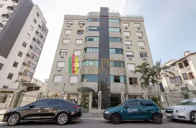 Apartamento com 3 quartos à venda na Rua Santa Vitória, 40, Tristeza, Porto Alegre por R$ 690.000