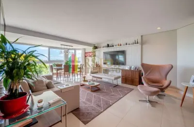 Apartamento com 3 quartos à venda na avenida icaraí, 95, cristal, porto alegre por r$ 1.350.000