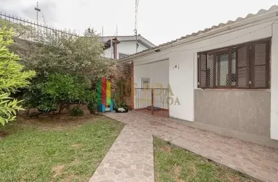 Casa com 3 quartos à venda na acesso dos flamboyant, 146, santa tereza, porto alegre por r$ 425.000