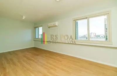 Apartamento com 1 quarto à venda na rua duque de caxias, 1735, centro histórico, porto alegre por r$ 221.000