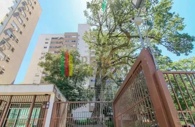 Apartamento com 2 quartos à venda na rua dário totta, 215, teresópolis, porto alegre por r$ 378.000