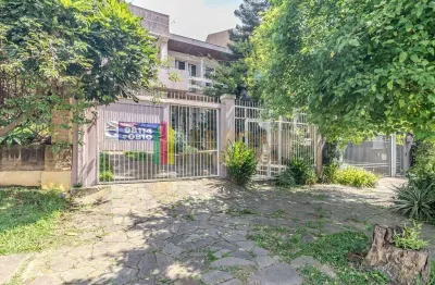 Casa com 3 quartos à venda na rua araponga, 306, chácara das pedras, porto alegre por r$ 1.600.000