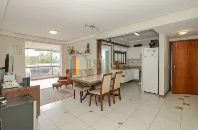 Apartamento com 3 quartos à venda na Rua Álvaro Guterres, 335, Tristeza, Porto Alegre por R$ 620.000