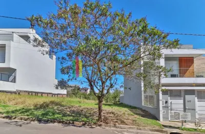 Terreno à venda na Rua Doutor Sérgio de Figueiredo, 170, Guarujá, Porto Alegre por R$ 190.000