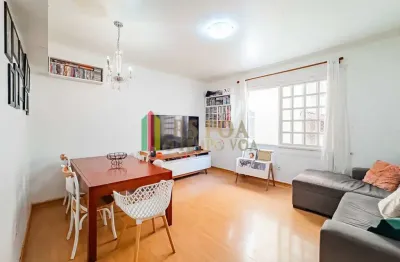 Apartamento com 2 quartos à venda na Rua Perpétua Teles, 18, Petrópolis, Porto Alegre por R$ 350.000
