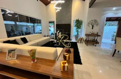 Casa em condomínio fechado com 4 quartos à venda na rua juiz alberto nader, 100, barra do imbuí, teresópolis, 232 m2 por r$ 1.400.000