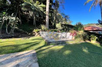 Casa em condomínio fechado com 3 quartos à venda na estrada rj-130, s/n, vargem grande, teresópolis, 340 m2 por r$ 1.350.000