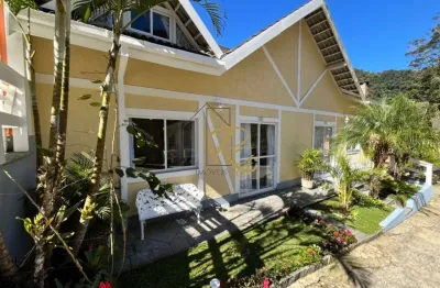 Casa em condomínio fechado com 3 quartos à venda na alameda poranga, 30, granja guarani, teresópolis, 111 m2 por r$ 590.000