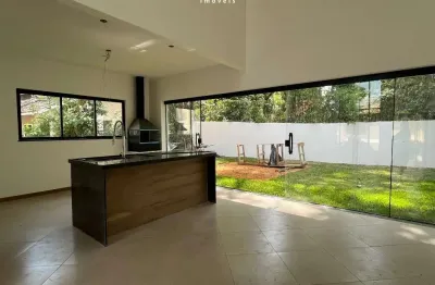 Casa em condomínio à venda em vargem grande- teresópolis/ rj