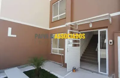 Apartamento com 2 quartos à venda na avenida engenheiro ildefonso simões lopes, 2046, três vendas, pelotas por r$ 170.000
