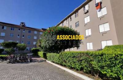 Apartamento com 2 quartos à venda na engenheiro ildefonso simões lopes, 662, três vendas, pelotas por r$ 125.000