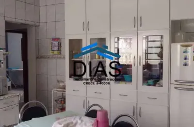 Casa ampla com 3 dormitórios no residencial iguatemi