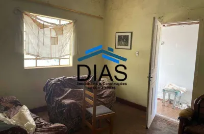 São josé casa antiga com excelente localizção e terreno de 325 metros