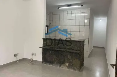 Quitandinha casa três dormitórios bem localizada ao lado senai e unesp