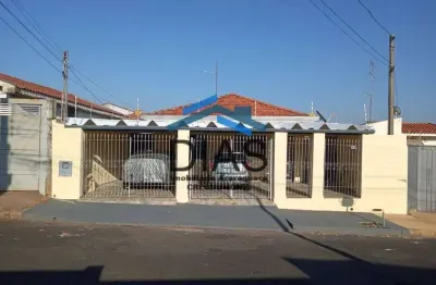 Vila yamada 2 dormitórios área de churrasco localização privilegiada