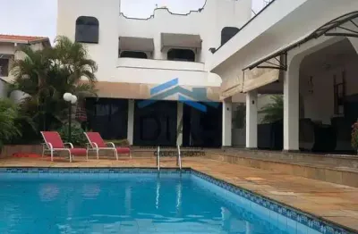 Vila harmonia belíssima estilo mediterrâneo quatro suítes e piscina