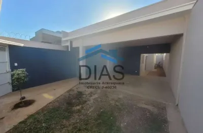 Vila santa marta nova três dormitórios sendo um suíte e quintal amplo