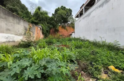 Terreno à venda no Centro, Governador Valadares 