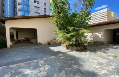 Casa com 3 quartos à venda no Centro, Governador Valadares 