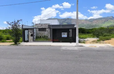 Casa à venda no Santos Dumont I, Governador Valadares 