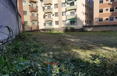Terreno à venda no Centro, Governador Valadares 
