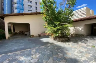 Casa com 3 quartos à venda no Centro, Governador Valadares 