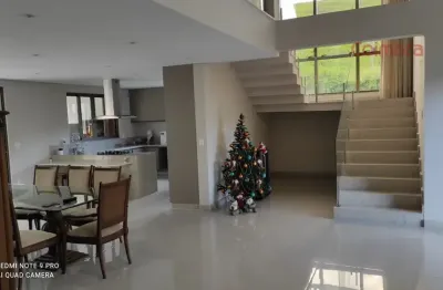 Casa à venda no Retiro dos Lagos, Governador Valadares 